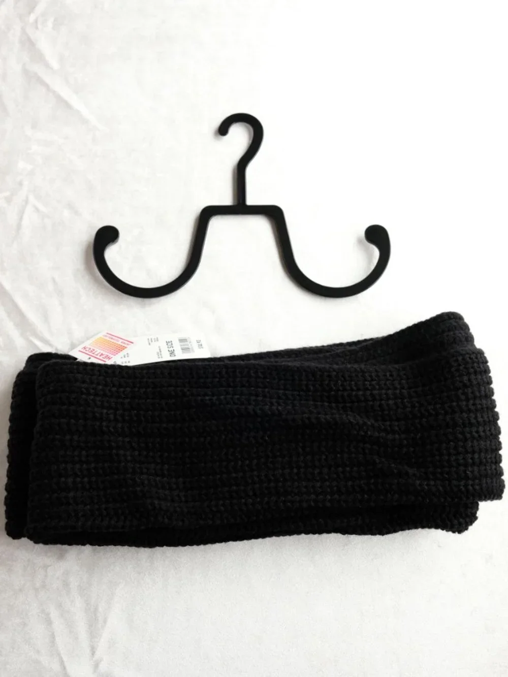NWT Uniqlo Heattech Snood / Infinity Scarf, 411263, Black, OS, Unisex